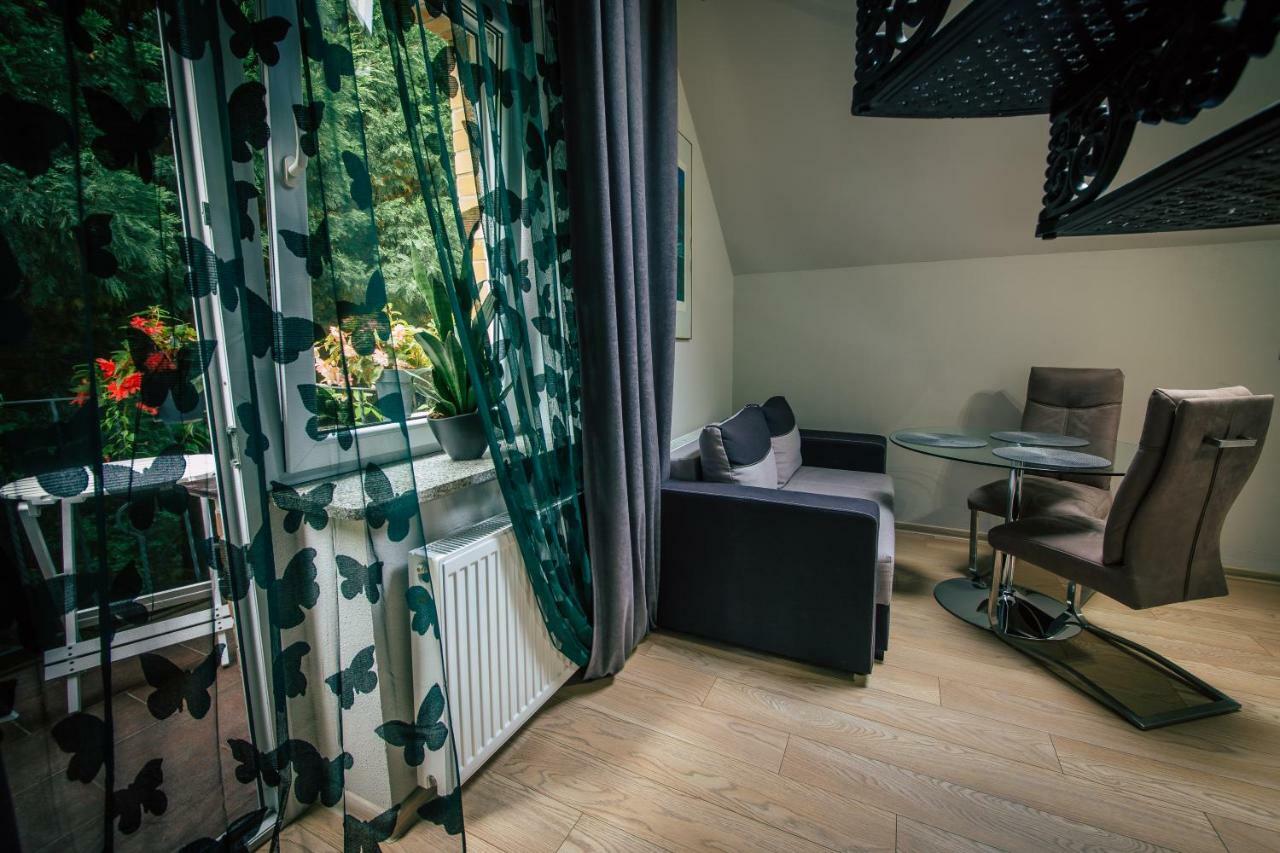 Apartamenty Jablonowa Zielona Góra Exterior foto